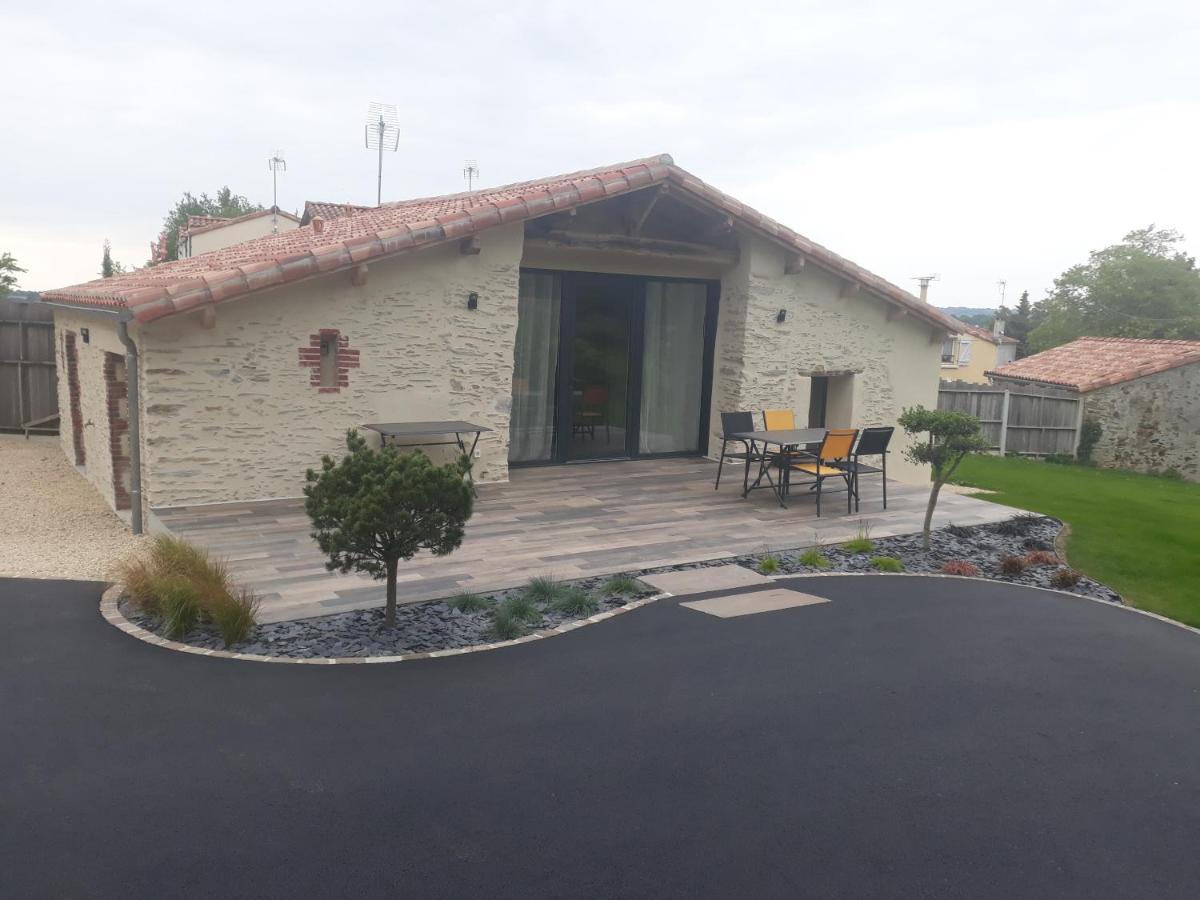 Gîte de la Colinière 4 personnes Le Boupère Extérieur photo